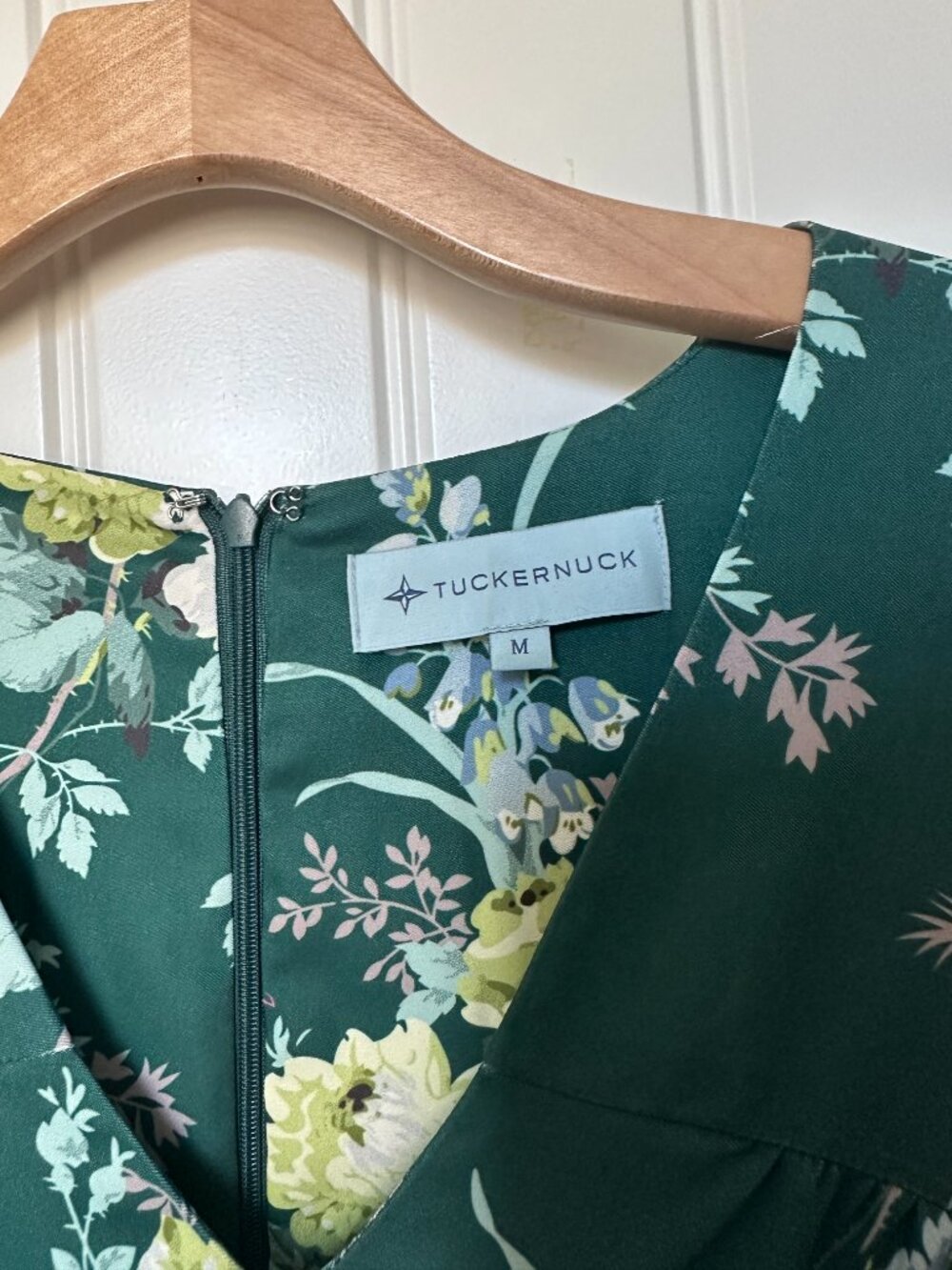Tuckernuck Green Floral Dress - Size M - Picture 3 of 4